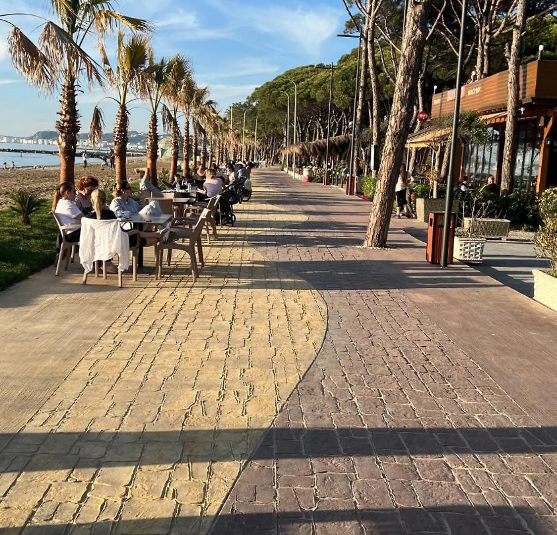 Durres Relax Holiday Home Qerret Αλβανία